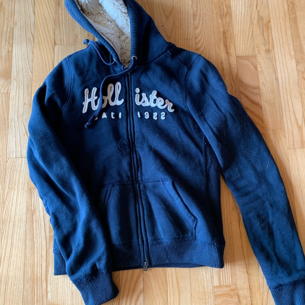 Hollister Fuzzy hoodie